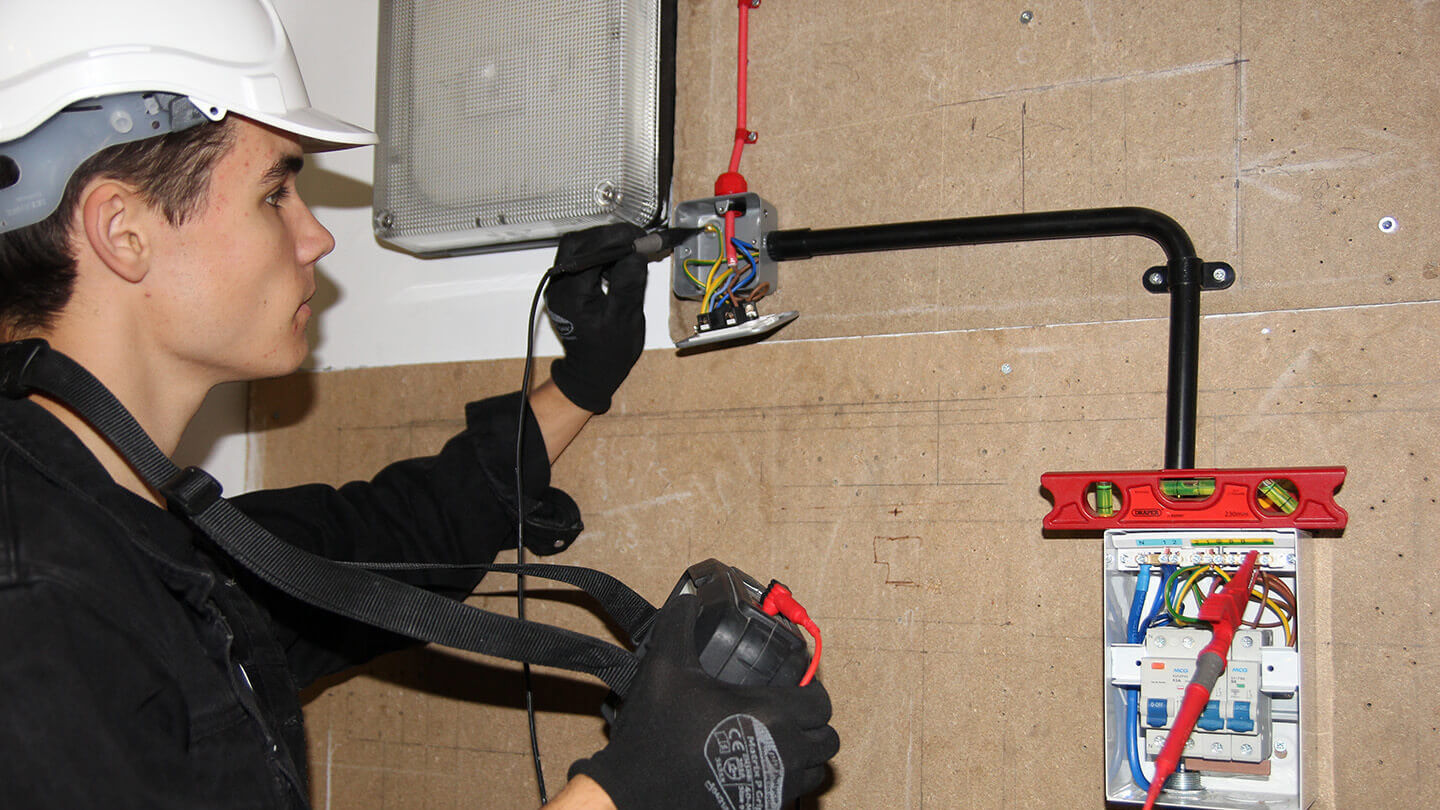 Oliver J Smyth Electrical Installation Diploma, Level 2 student